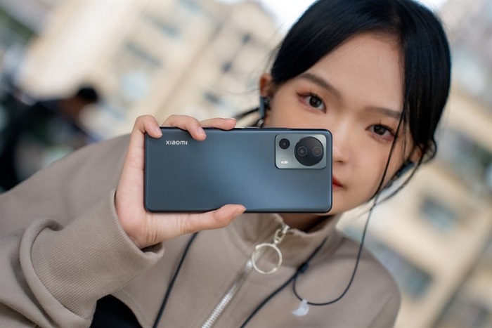 Trên tay Xiaomi CIVI 2