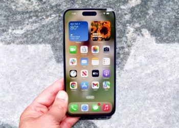 Trên tay iPhone 14 Pro Max – Xứng danh “Siêu phẩm”, vượt xa mọi đối thủ