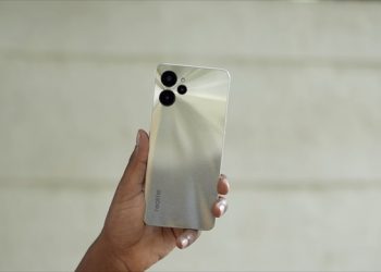 Trên tay realme 9i 5G: Smartphone giá rẻ, pin trâu, thiết kế bắt mắt