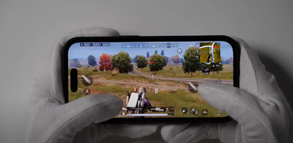 Bạn có thể thoải mái chiến game trên iPhone 14 Pro nhờ cấu hình và dung lượng pin siêu khủng