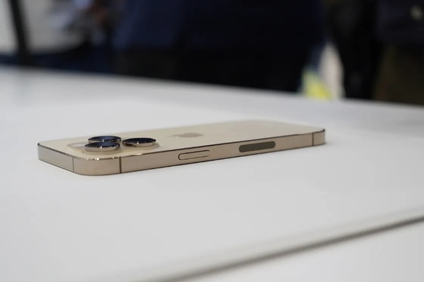 Công nghệ eSim trên iPhone 14 chỉ ứng dụng tại một số quốc gia