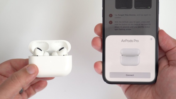 Thử đặt lại tai nghe AirPods