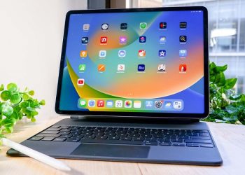 iPad Pro 2022 giá bao nhiêu? Có gì đặc biệt?