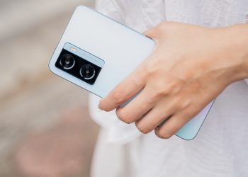 OPPO A77s có gì mới thu hút người dùng và cạnh tranh đối thủ?