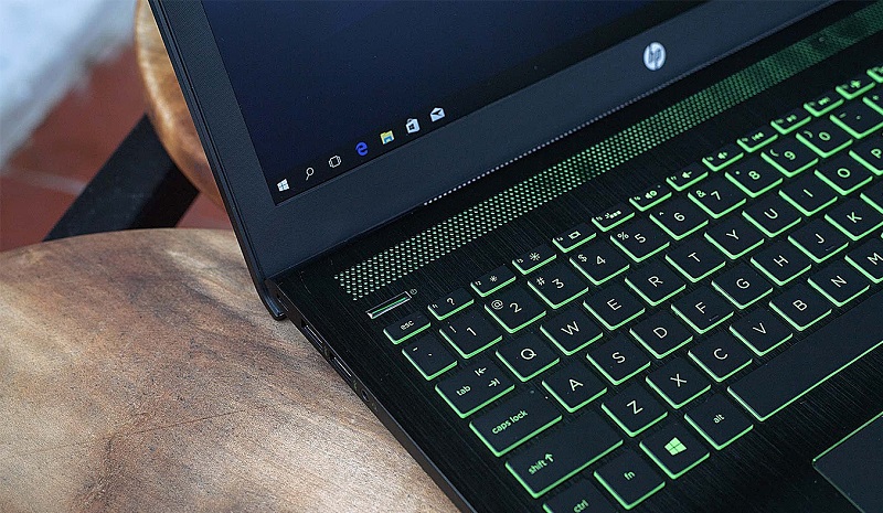 Cách bật đèn bàn phím laptop HP