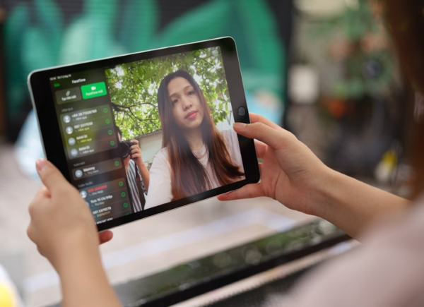 iPad Gen 9 được trang bị hệ thống camera trước 12MP