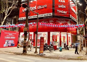 Tưng bừng khai trương siêu thị Viettel Store mới tại Nghệ An – Smartphone, phụ kiện, dịch vụ giảm đến 50%