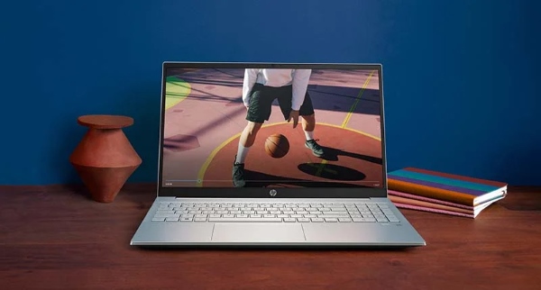Laptop HP Pavilion 15 eg2035TX i5