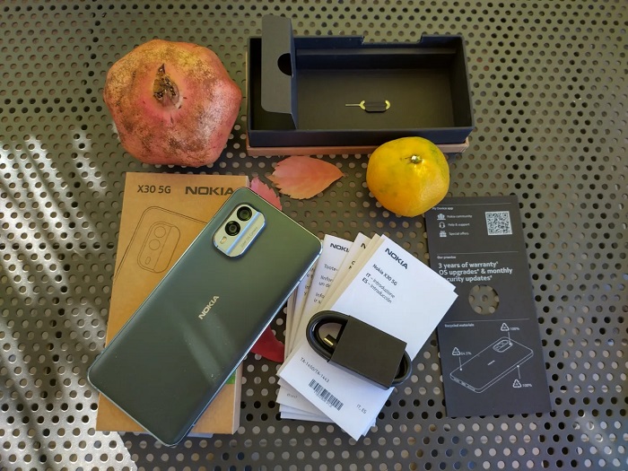 Mở hộp Nokia X30
