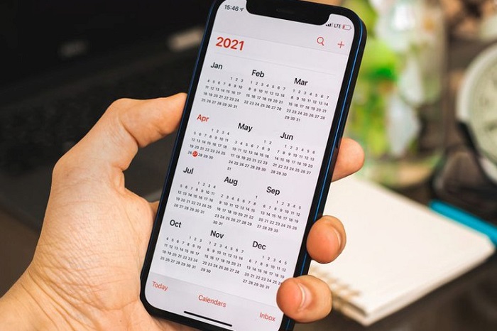 Cách xóa lịch trên iPhone