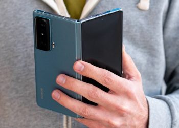 Honor Magic Vs có gì đặc biệt: Thiết kế gập linh hoạt, hiệu năng bá đạo, camera xịn sò
