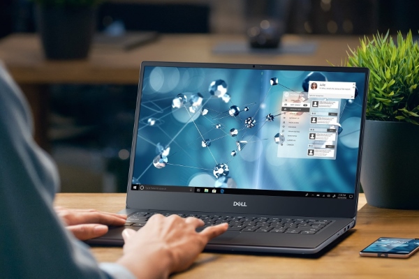 laptop cho sinh viên thiết kế đồ họa