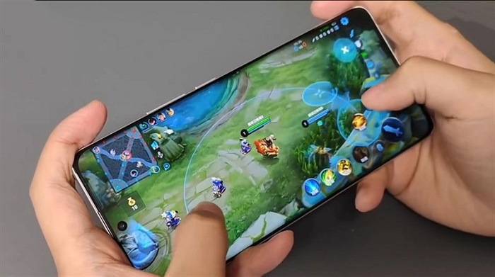 trên tay realme 10 Pro+