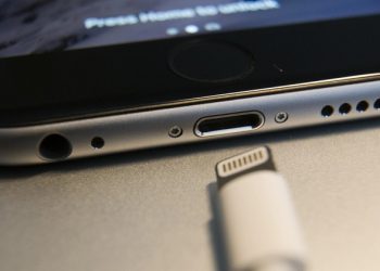 5 cách khắc phục iPhone sạc không vào pin giúp bạn sử dụng điện thoại hiệu quả hơn