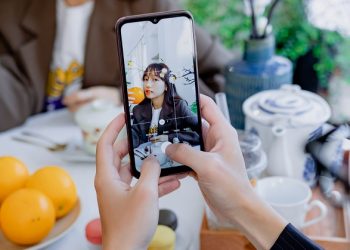 Trọn vẹn 365 ngày yêu thương khi đã có bộ 3 camera 50MP và chiến thần pin 5000mAh trên Galaxy A14 5G