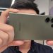 Trên tay Galaxy S23 Ultra: Thiết kế cũ nhưng camera khủng hơn, chip mạnh hơn