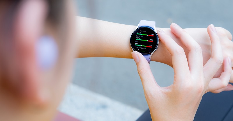 Nạp năng lượng yêu đời nhân tháng của nàng: Lên đồ tập và cùng Galaxy Watch5 Series độ dáng thêm tự tin