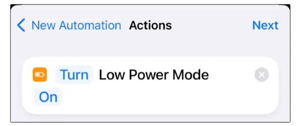pin iPhone hiển thị màu vàng