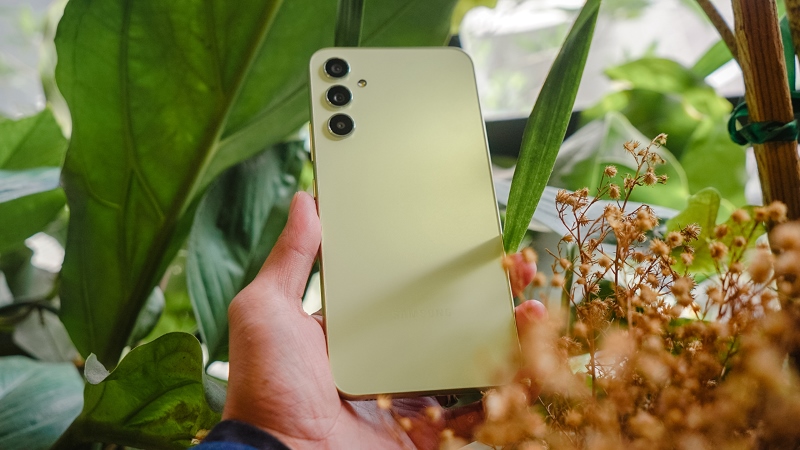 So sánh Samsung Galaxy A34 vs Galaxy A33