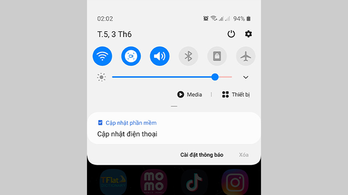 Tăng độ sáng màn hình trên điện thoại Android