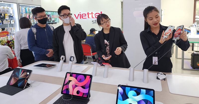 Đắm chìm trong không gian công nghệ trong sự kiện trải nghiệm sản phẩm Apple