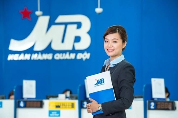 Làm thẻ MB Bank online lấy thẻ ở đâu?