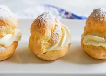 Cách làm bánh su kem bằng chảo chống dính cực đơn giản