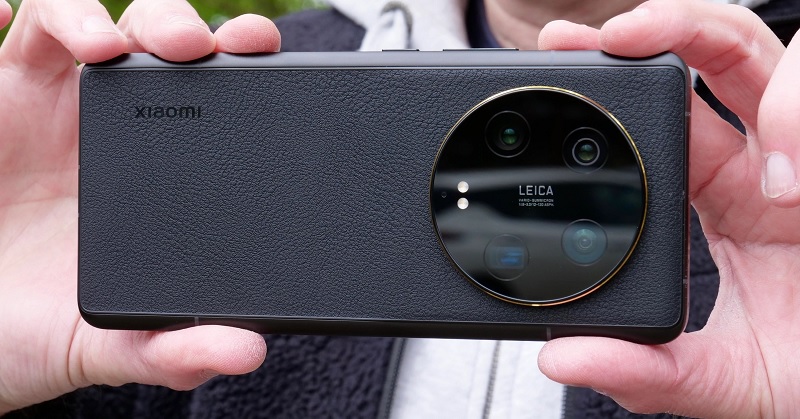 Cận cảnh Xiaomi 13 Ultra: Smartphone sở hữu Camera xuất sắc, màn hình hiển thị tốt nhất