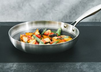 Chảo chống dính tổ ong có tốt không? Cần lưu ý điều gì khi chọn mua chảo chống dính tổ ong?