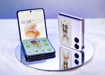 OPPO Find N2 Flip siêu bền với trên 400.000 lần gập và đạt chứng nhận TUV Rheinland