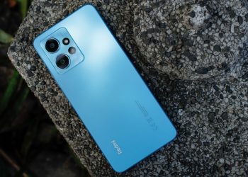 So sánh Xiaomi Redmi Note 12 và realme C55:  Điện thoại nào đáng mua hơn?