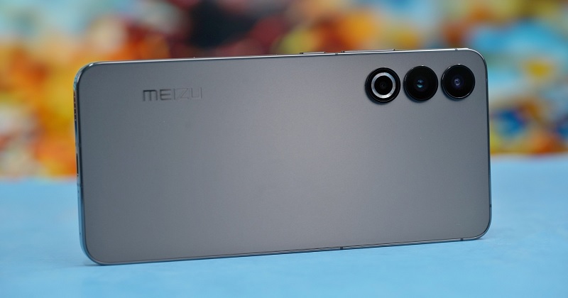 Trên tay Meizu 20: Thiết kế bắt mắt, màn hình 144Hz, Snapdragon 8 Gen 2 mạnh mẽ