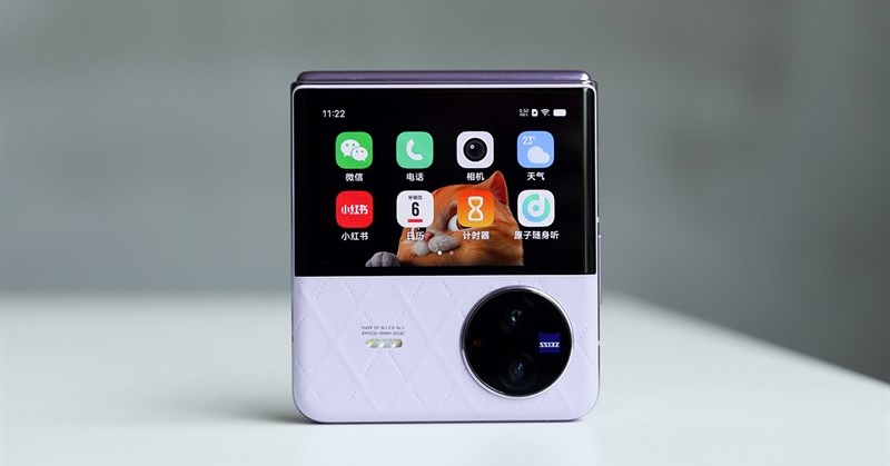 Vivo X Flip có gì mới: Thiết kế, màn hình, vi xử lý, camera hay tính năng…?
