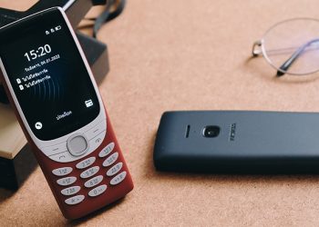 Đánh giá Nokia 8210 4G: Nhỏ gọn, bền bỉ và nhiều tiện ích