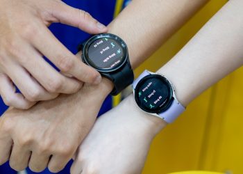 Cuối tuần dạo quanh thành phố và thử sức với môn thể thao mới cùng Galaxy Watch5 Series