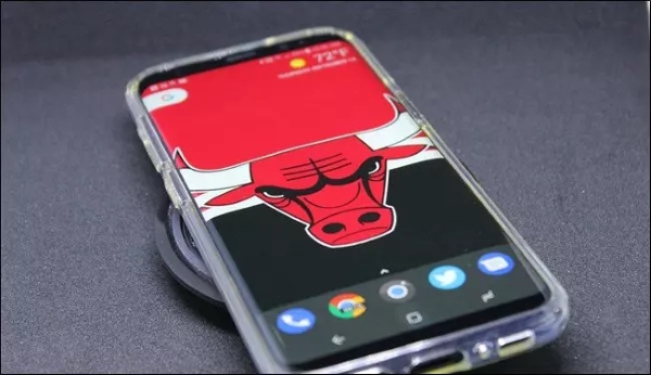 Nên sạc điện thoại iPhone đến bao nhiêu phần trăm?