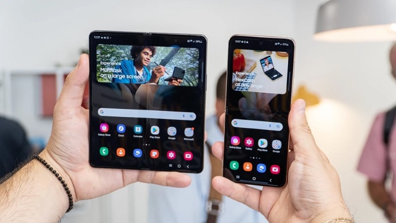 So sánh Samsung Z Flip5 và Galaxy Z Fold5?