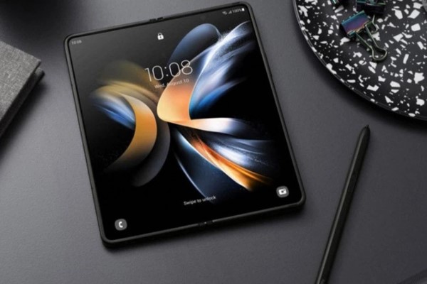 Galaxy Z Fold5 sẽ có màn hình bên ngoài 6.2 inch và màn hình bên trong 7.6 inch.