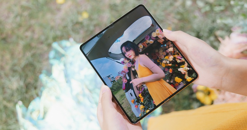 Đánh giá Galaxy Z Fold4 sau hơn 6 tháng: Không chỉ là màn hình gập mở