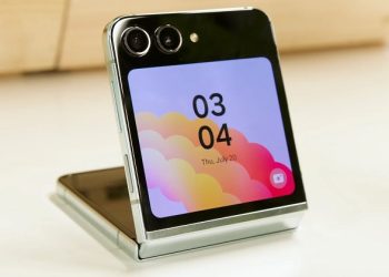 Có nên mua Galaxy Z Flip5? 5 lý do sau đây sẽ cho bạn câu trả lời chính xác