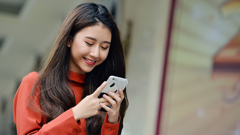 cách tìm bạn quanh đây trên Zalo