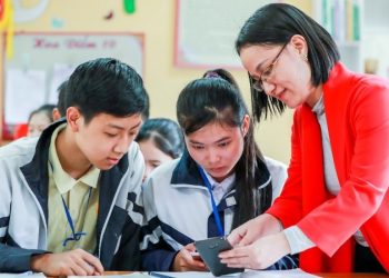 Điện thoại cho học sinh cấp 3 thích hợp sở hữu