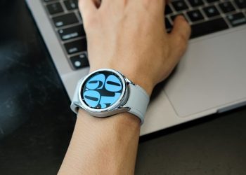 Galaxy Watch6 Series: Hiệu năng chuẩn chỉnh cho hội bận rộn trước thềm cuối năm chạy KPI