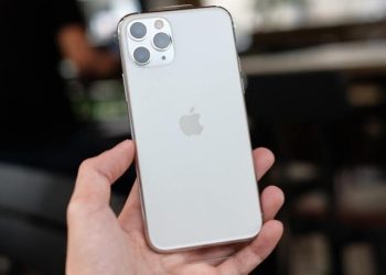 Hiện tượng iPhone bị nóng phần camera có đáng lo ngại?