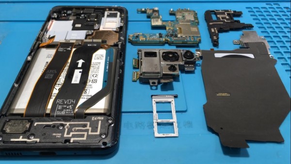 loa điện thoại bị nhỏ tiếng