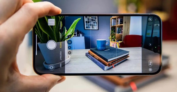 Sale model iphone là gì