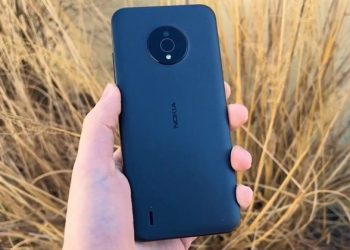 Đánh giá Nokia C200: Trang bị hoàn toàn phù hợp với giá bán