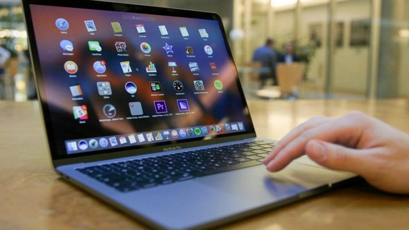 Đưa ứng dụng ra màn hình Macbook