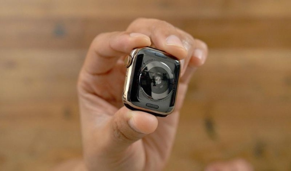 nút digital crown bị lỗi