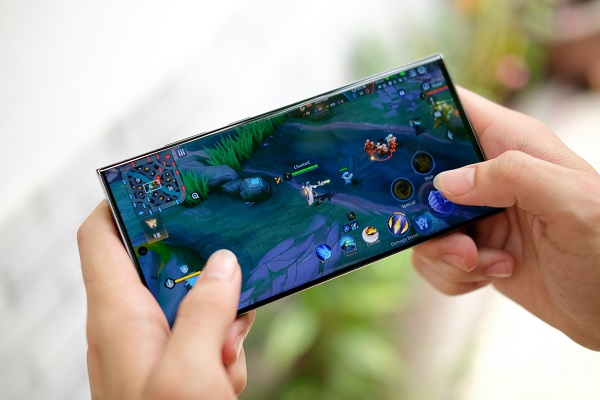 Hình ảnh này chưa có thuộc tính alt; tên tệp của nó là so-sanh-SAMSUNG-GALAXY-Z-FOLD5-va-galaxy-s23-ultra-13-1.jpg